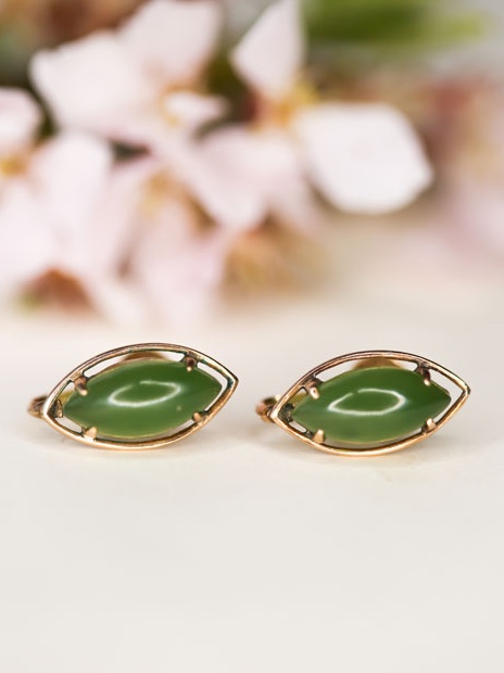 Vintage Jade Teardrop 14K Gold Symbol Earrings – Boylerpf