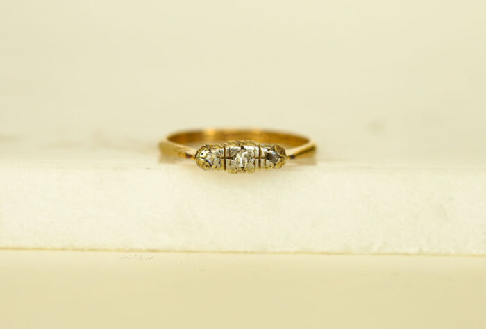 Vintage Dainty Gold & Diamond Ring - Image 3